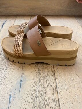 Reef Banded Horizon Platform Sandal Women Size 9 Brown Tan Comfy EVA Lightweight